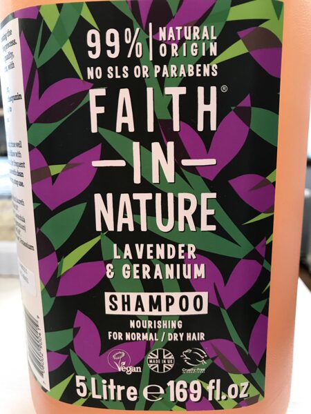 Lavandas un ģerānijas šampūns Faith in nature 0,5kg 