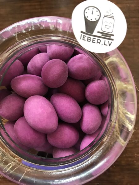 Mandeles melleņu šokolādē 50g