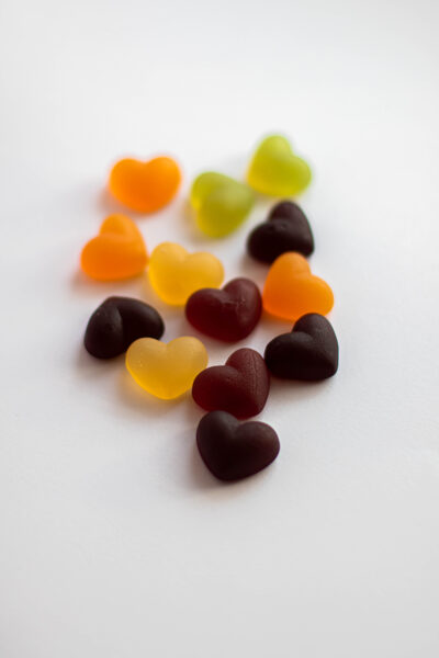 Želejas konfektes sirsniņu formā bez želatīna 50g