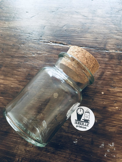 Stikla trauks ar korķa koka korķi 150ml